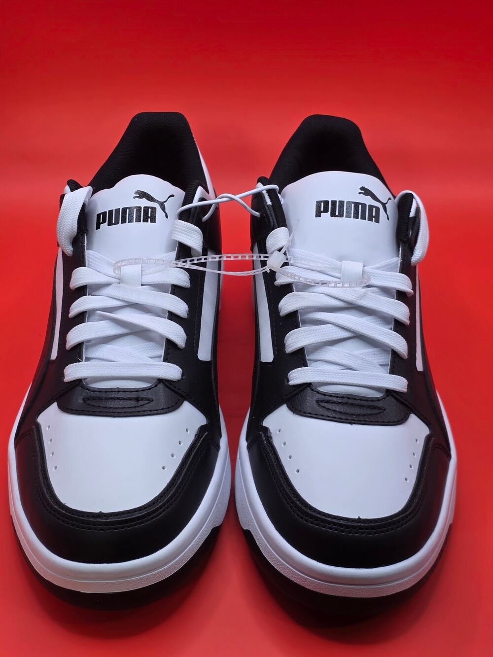PUMA Caven 2.0 Mens Size 11 Black White Low Top Sneakers New Without Box